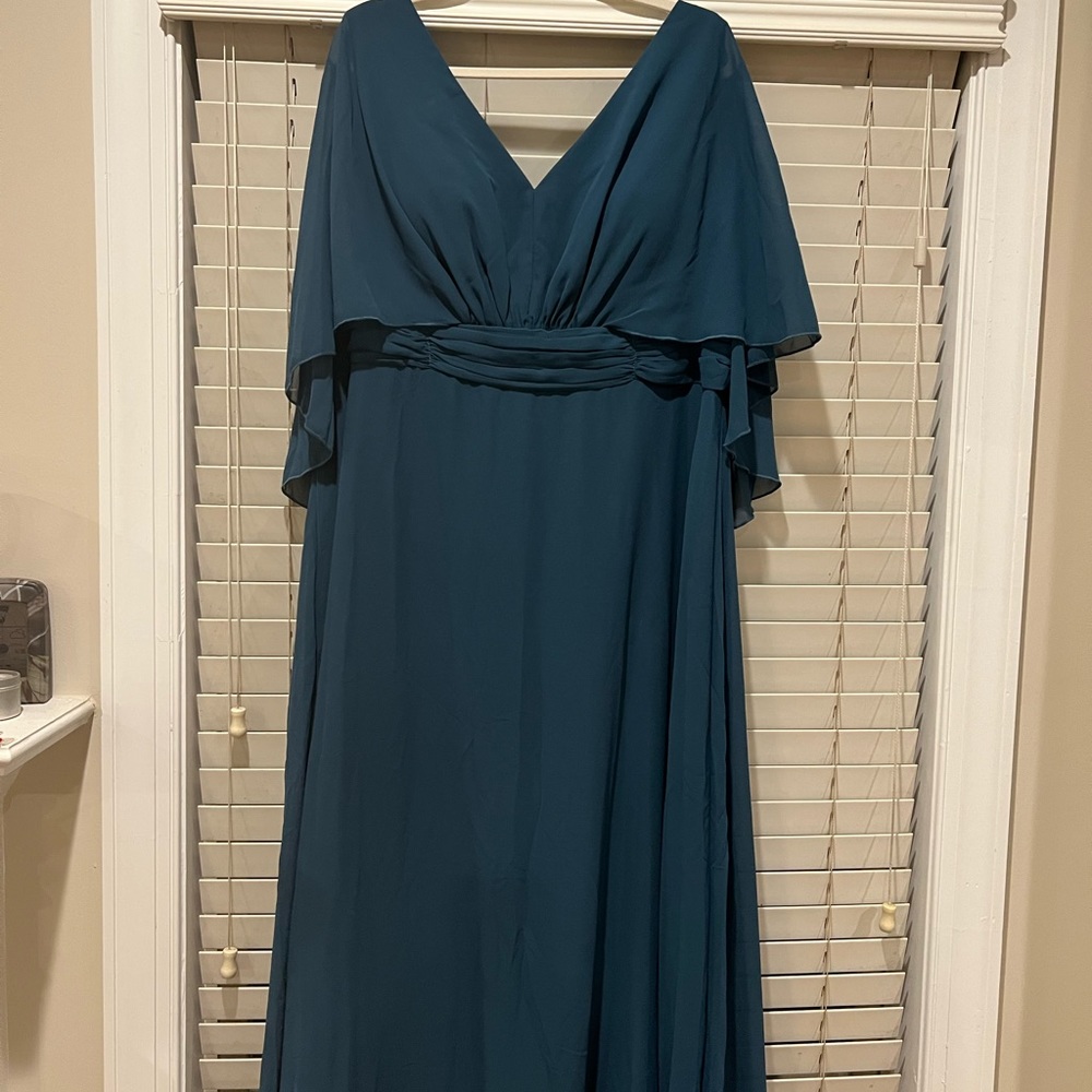 Prom, Mother of Bride, Mother of Groom, emerald green